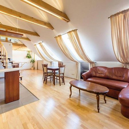Central Apartments 3 X Free Parking X Self Check-In 빌뉴스 외부 사진
